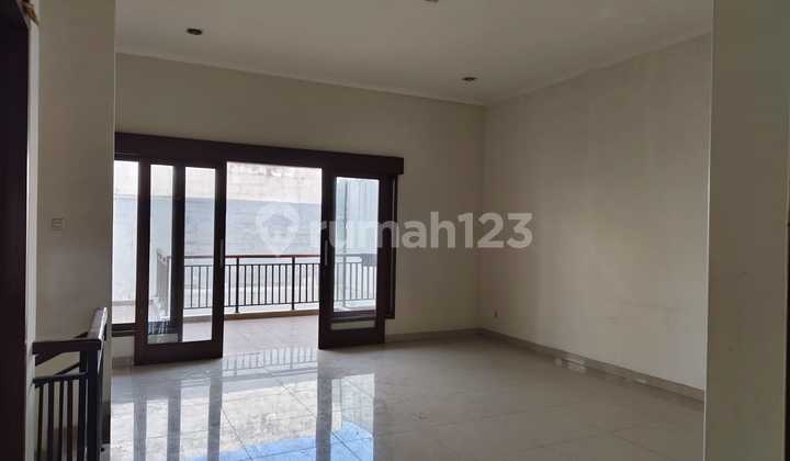 Comfortable and Serene Residence at Setra Mas Residence Cimahi Bandung Comfortable and Serene Residence at Setra Mas Residence Cimahi Bandung