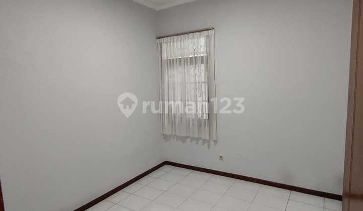 Sewa Rumah Nyaman Batununggal Bandung 2