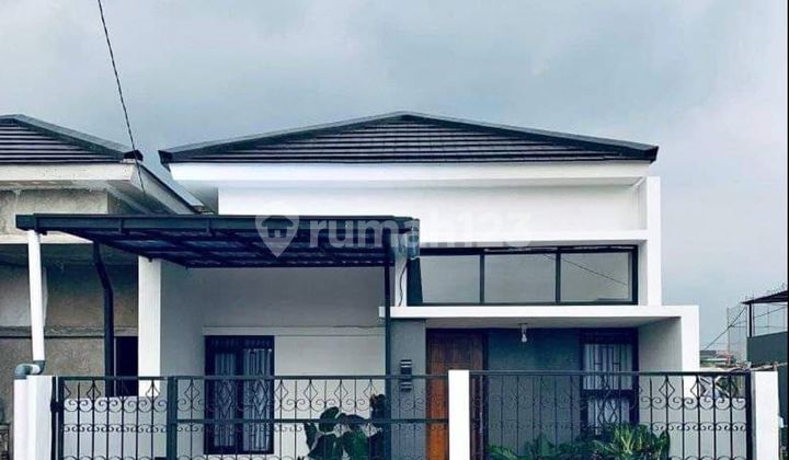 Modern Minimalist Flood-Free Residence in Bandung 2