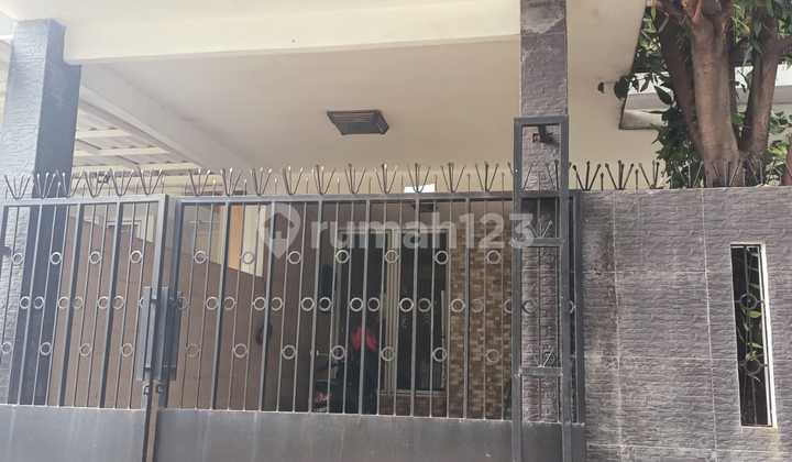 Harga Turun!!! Rumah Rapi Citra Gran Cibubur - Lt 150 M2