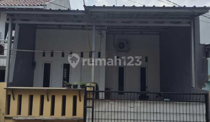 Rumah Rapi di Komp. Walikota, Cilincing, Jak. Utara, Lt 90M² SHM