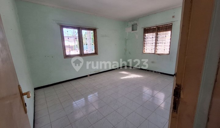 DIJUAL RUMAH KUTISARI INDAH SELATAN - HOOK 2