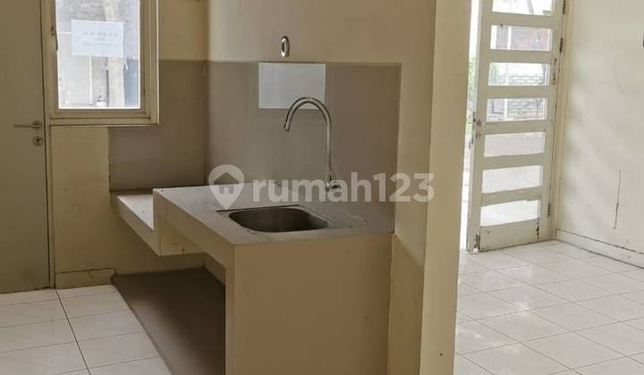 Dijual Cepat Rumah Valencia Icon Puri Surya Jaya - Baru Gress 2