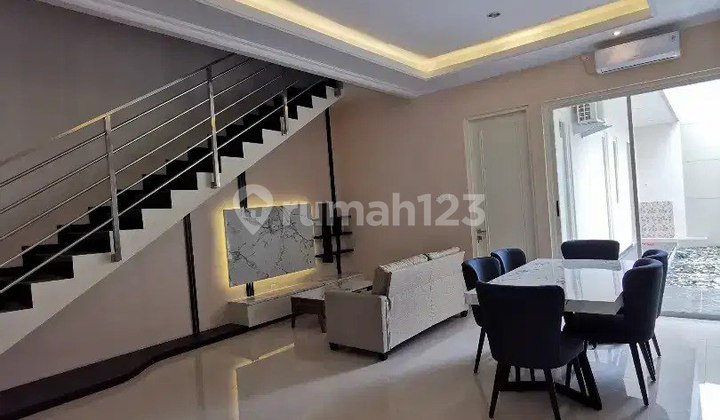 Galaxy Bumi Permai Strategic House, Row for 3 Cars 2