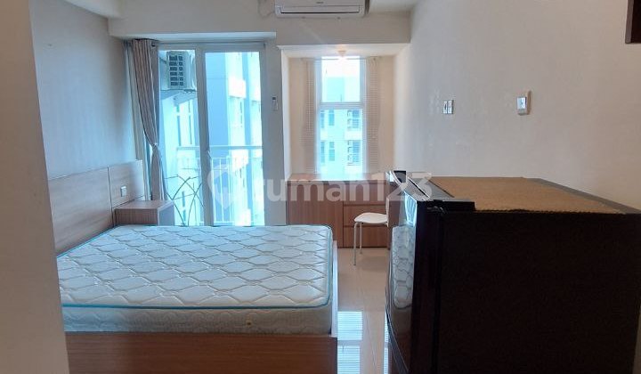 For Sale Apartment Amor Pakuwon City Mall 35th Floor - Fully Furnished 2
