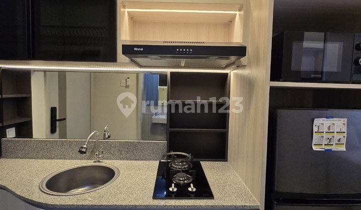 For Rent Apartment Bella Pakuwon City Mall 20th Floor - Furnished - Brand New 2