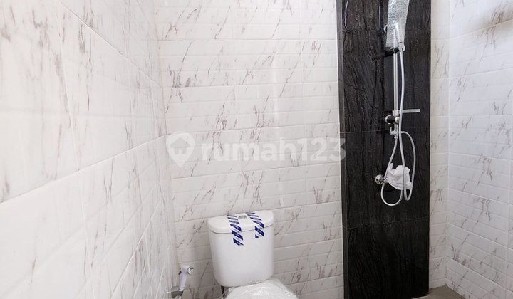 Rumah Medokan Asri Barat Baru Gress, Semi Furnished 2