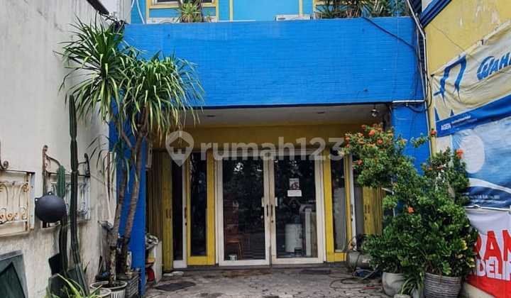 For Sale 3-Story Shop House Downtown Ngagelrejo