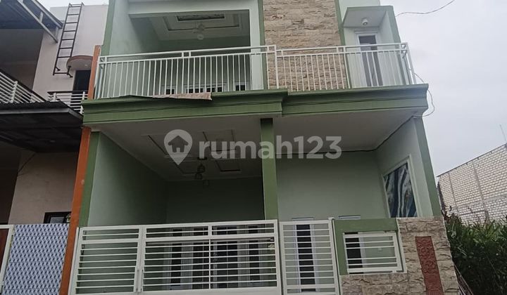 Dijual Rumah Cantik 2 Lantai Pakal Surabaya Barat 1