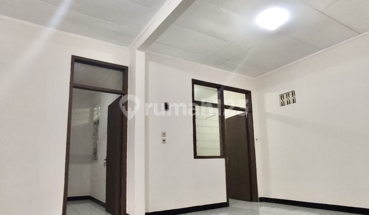 Rumah Terawat Tki Lokasi Nyaman Strategis 2