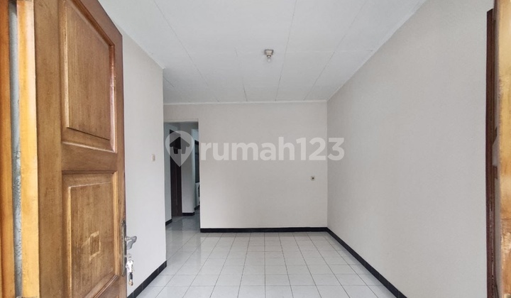 Rumah Terawat Tki Lokasi Nyaman Strategis