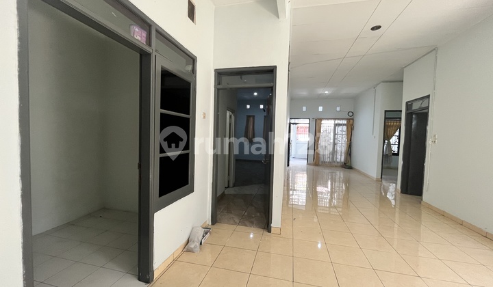 TKI House 3 Ready to Occupy, Area 153M, with Fence 2