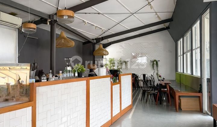 For Rent: Sumantri Wing Shop House, Suitable for a Cafe 2