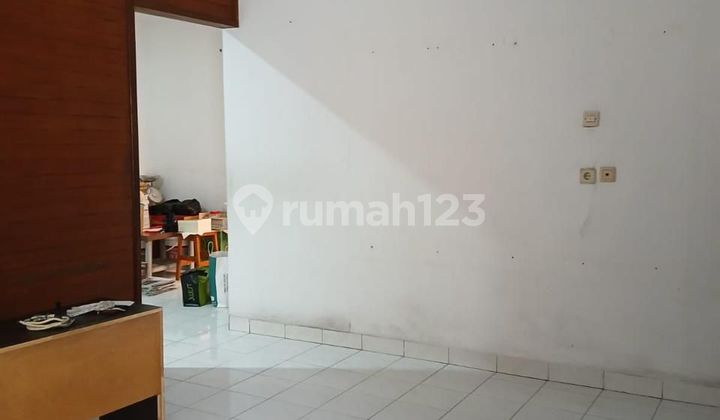 Comfortable 1-Story House in Pasirkoja Area, Bandung 2
