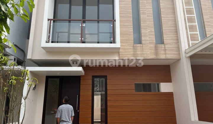 2-Story House in Menganti, Surabaya-Gresik