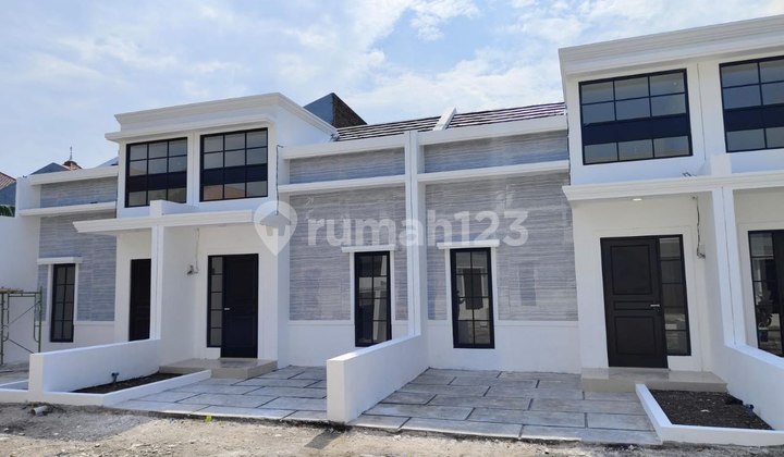 Rumah Baru Siap Huni,Taman Jivva 1 Kebraon Surabaya