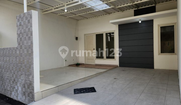 Rumah Baru Greeen Mansion, Dekat Ptc ,Unesa, Surabaya 2