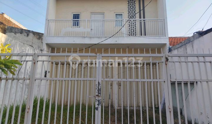 Affordable Shop House for Sale, Ready to Occupy, Balongsari Tama Surabaya 1