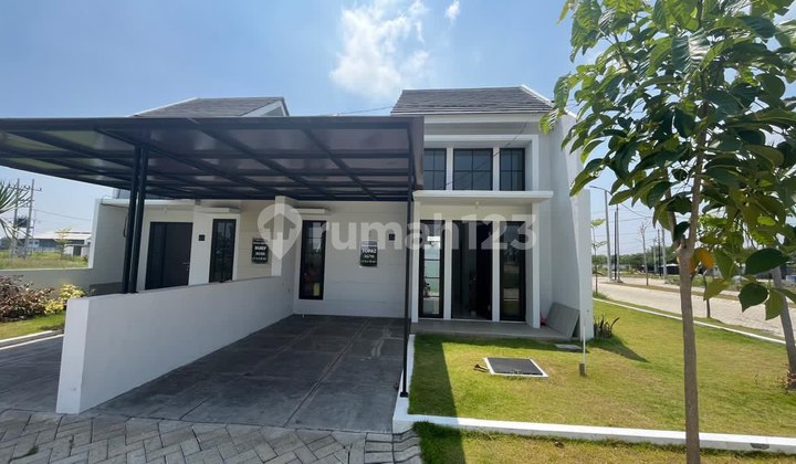 Gresik Kota Mas New House, Ready to Occup Gresik Kota Mas New House, Ready to Occup