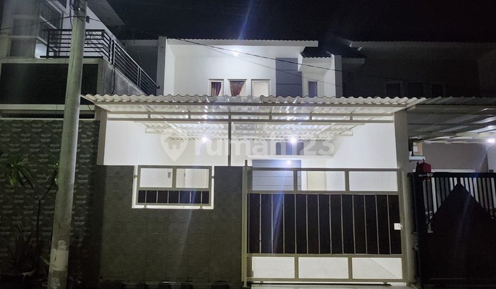 Rumah Baru Greeen Mansion, Dekat Ptc ,Unesa, Surabaya