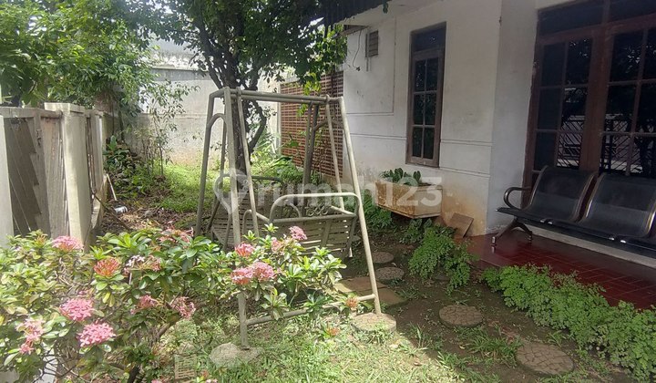 Rumah Asri di Cibubur Lokasi Strategis Dekat LRT Harjamukti