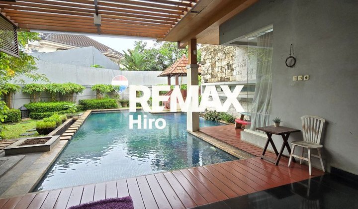 Rumah Mewah Swimming Pool 2 Lantai di Kemang Pratama Regency Rumah Mewah Swimming Pool 2 Lantai di Kemang Pratama Regency