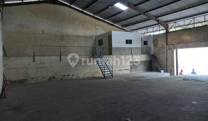 Sewa Gudang Strategis di Pluit Raya