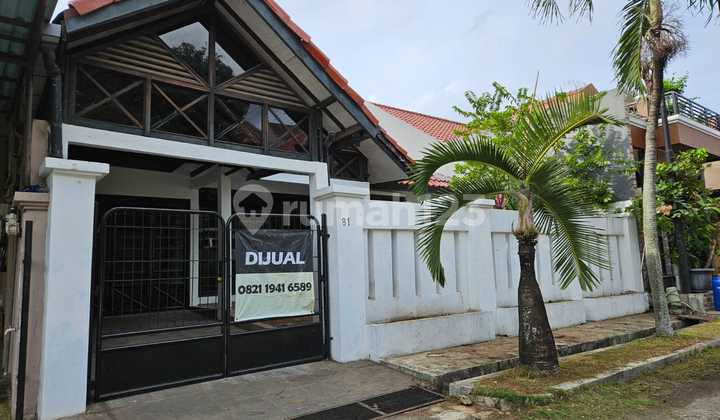 Dijual Rumah Strategis di Palem Semi Tangerang Dijual Rumah Strategis di Palem Semi Tangerang