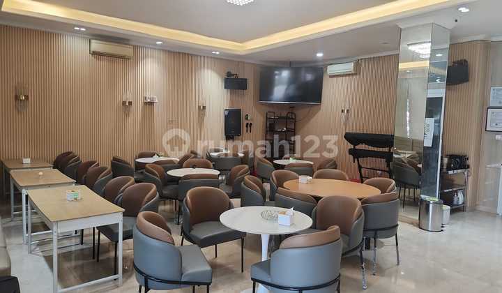 Strategic Commercial Building in Lippo Karawaci, Fully Renovated and Move-in Ready 2
