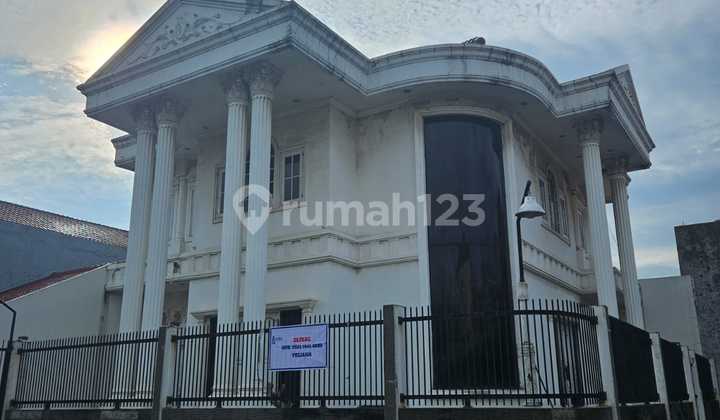 For Quick Sale: Serene 2-Storey House Facing Garden in Palem Semi 2