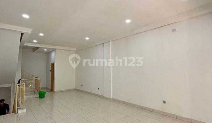 Disewakan Ruko Gsa Central Park 4 Lantai Unfurnished