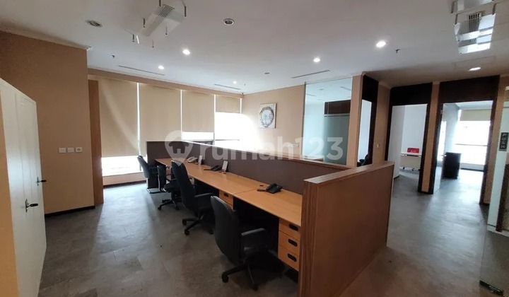 For Sale Office Unit Apl Tower Furnished Ready for Use