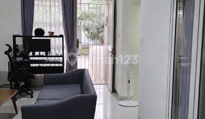 Rumah Strategis di Serpong Garden, Lt 93M², Harga Nego