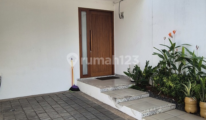 For Sale Ready-to-Occupy House Fully/Semi Furnished 2