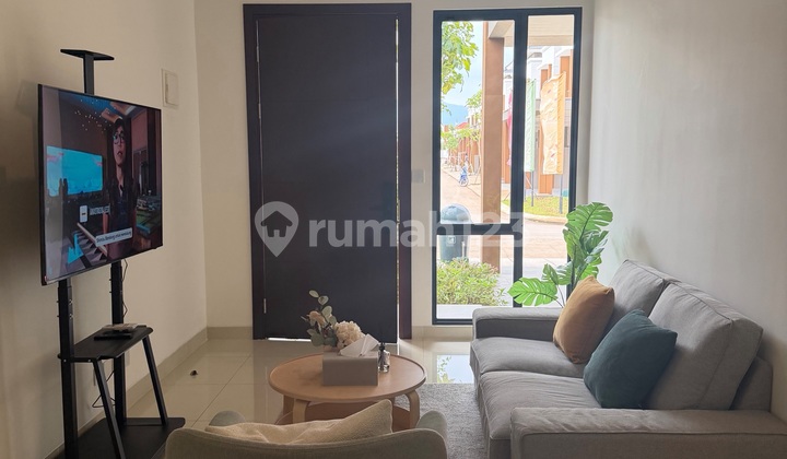 Rumah Mewah Modern Tropical Bandung