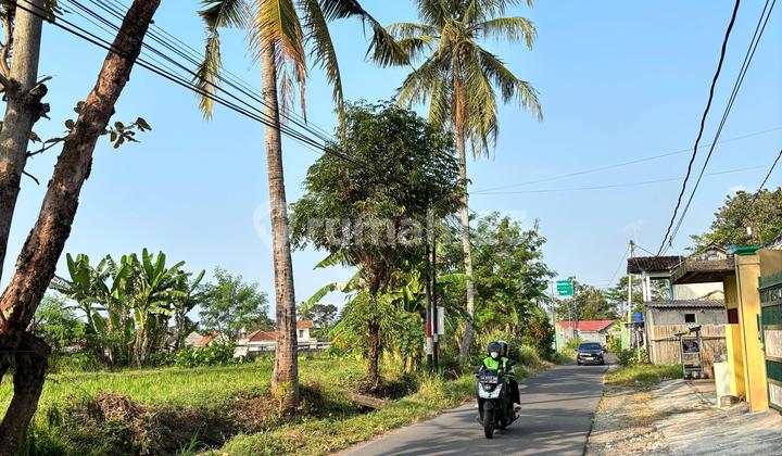 Land for Sale near Mitra Paramedika Hospital, Cangkringan Street, Yogyakarta