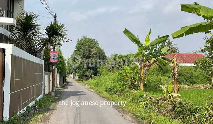 Land for Sale on Jalan Kaliurang Km 10 Sardonoharjo, Suitable for Subdivision
