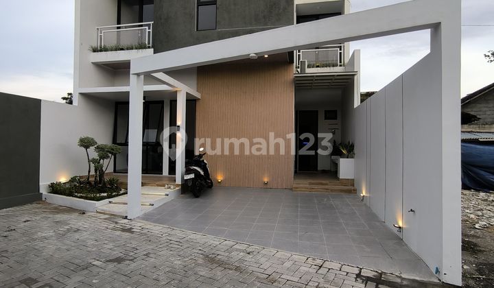 Rumah Baru 2 Lantai 80 Meter Dari Jalan Purbaya Sleman