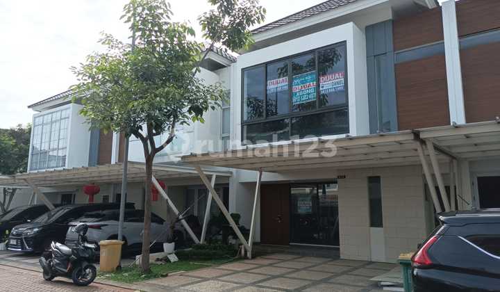 Luxury Residence The Riviera At Puri - Just a Step Away from Karang Tengan Toll Road and Puri