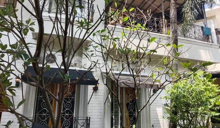 House in DPR RI Housing Complex, Pondok Ranji 2