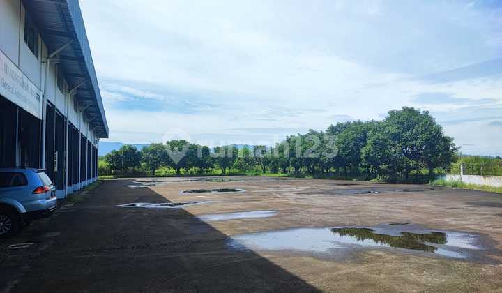 Dijual Pabrik/ Gudang di Klapanunggal-Bogor , - Zona Industri (Kpi)