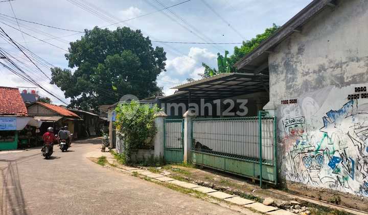 For Sale House + Boarding House and Shop House, Buy 1 Get 3 Assets 2