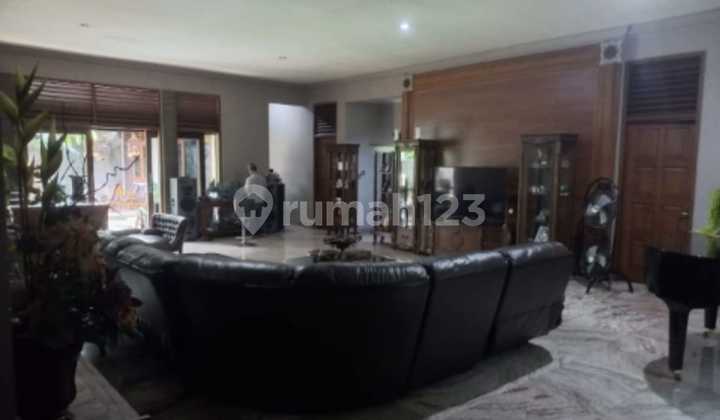 Luxury House on Jl. Adiyaksa Raya, Lebakbulus 2