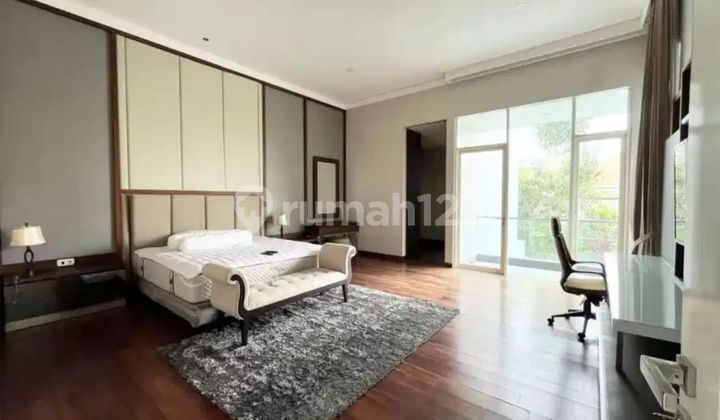 Affordable House in Graha Family West Surabaya 2