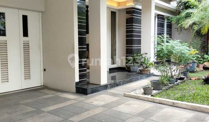Affordable House in Graha Family West Surabaya 2