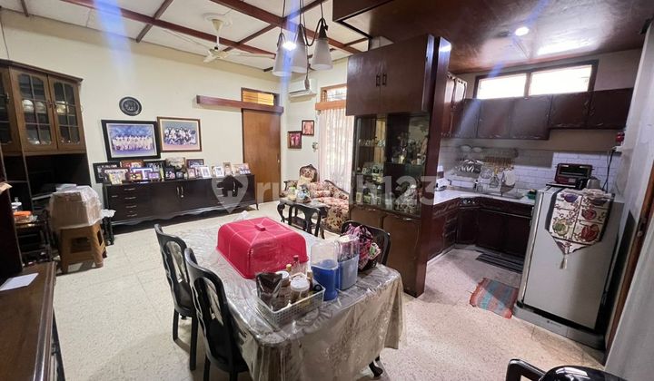 Rumah Murah Siap Huni di Jalan Kartini Surabaya Fer.b113 2