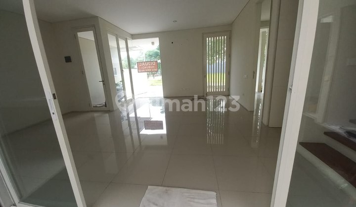 Rumah Siap Huni di Taman Puspa Raya Citraland Fer.a068 2