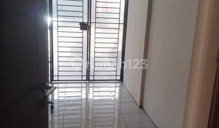 Disewakan Rumah Cluster Baru Kota Wisata 2