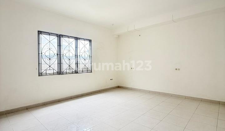 Dijual Rumah di Kota Wisata Baru Renovasi 2