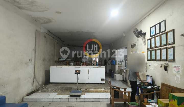 Warehouse or Office on Sri Kuncoro Street